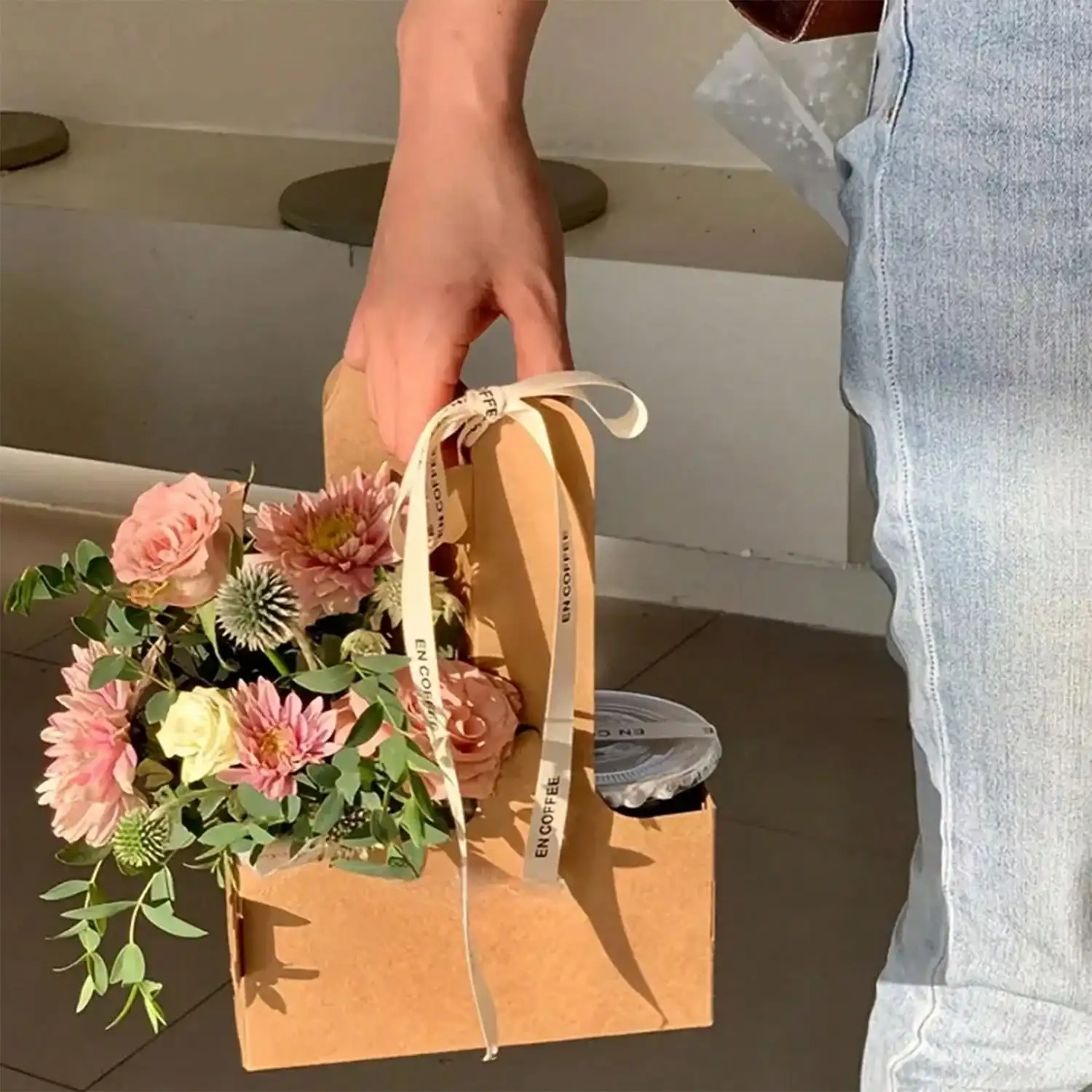 Kraft Paper Flower Bouquet Gif - Wedding Hampers recension och pris
