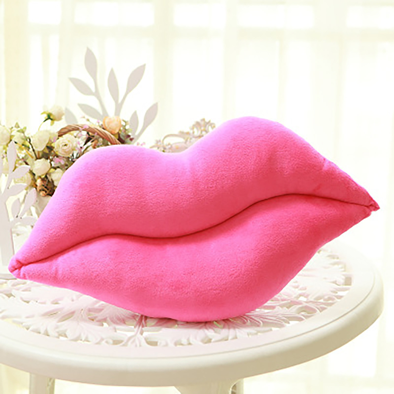 30/50cm Valentine's Day Throw  - Wedding Hampers recension och pris