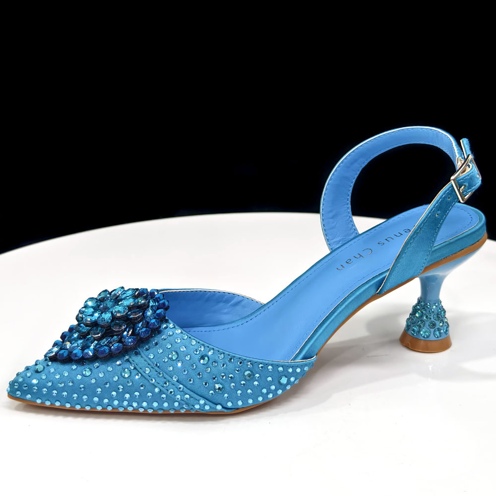 Crystal Rhinestone Heels & Clu - Wedding Packaging recension och pris